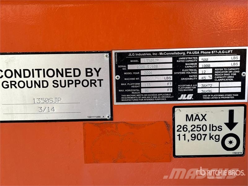 JLG 1350SJP 4WD Diesel Telescopic Boom Lift - Factory Plataformas con brazo de elevación telescópico