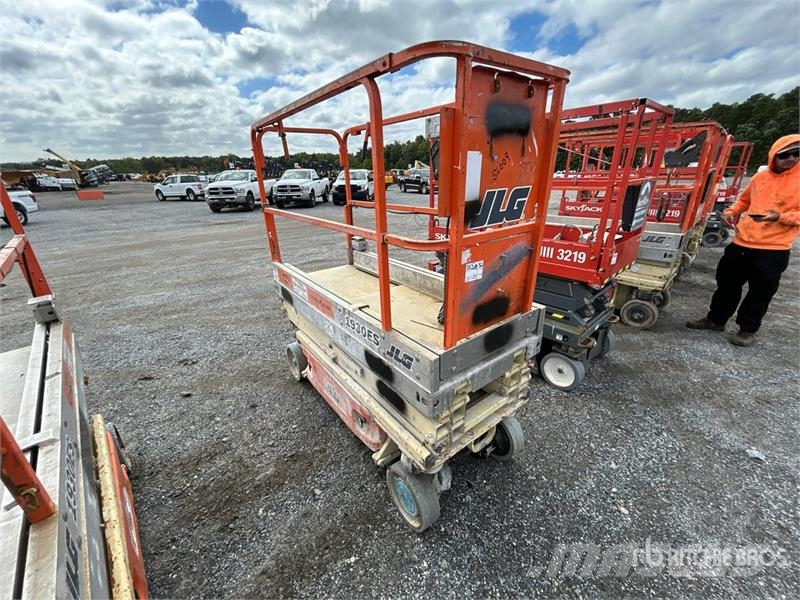 JLG 1930 ES Electric Scissor Lift Šķerveida pacēlāji