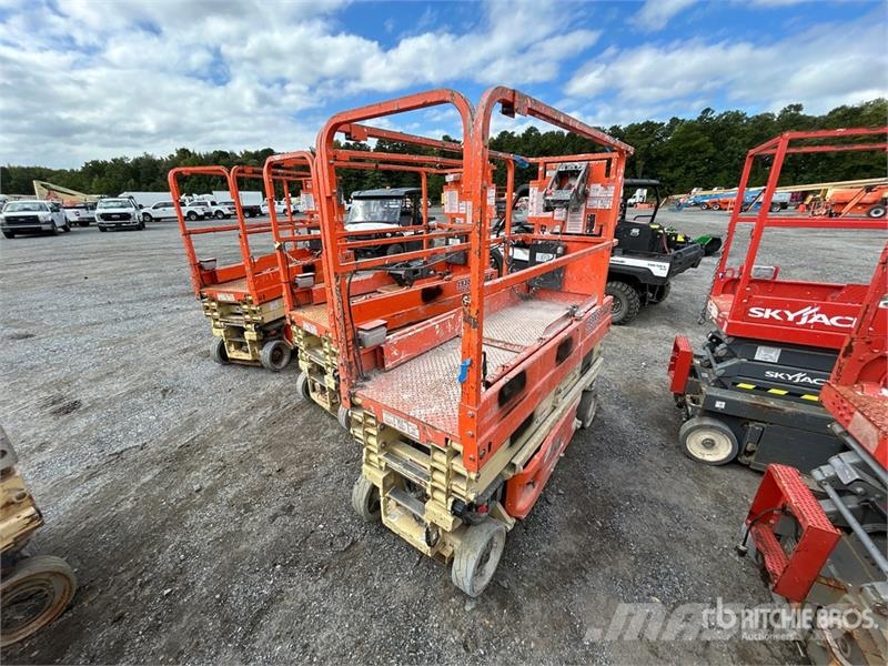 JLG 1930 ES Electric Scissor Lift 剪式升降機