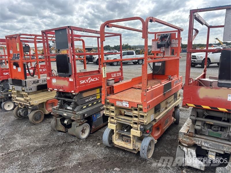 JLG 1930 ES Electric Scissor Lift Elevadores de tesoura