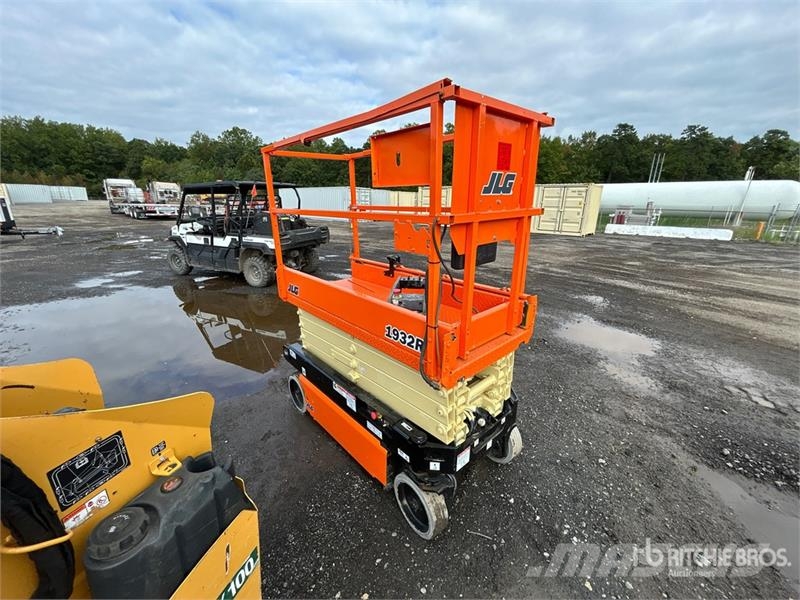 JLG 1932R Electric Scissor Lift Saksilavat