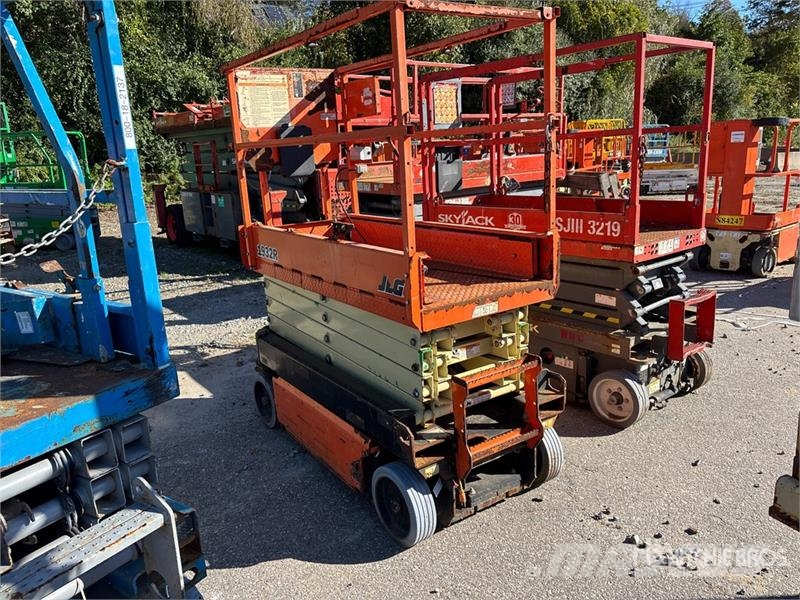 JLG 1932R Electric Scissor Lift Scissor lifts