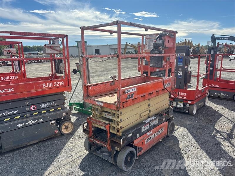 JLG 1932R Electric Scissor Lift Šķerveida pacēlāji
