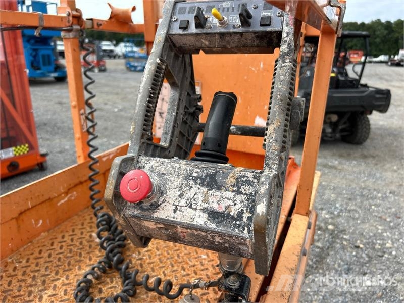 JLG 2032ES Electric Scissor Lift Platforme foarfeca
