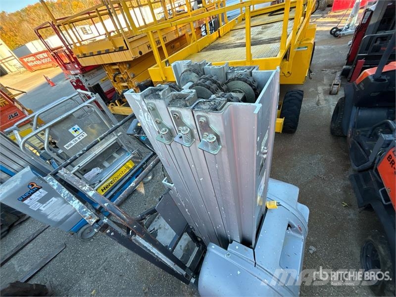 JLG 20MVL Vertical Mast Lift (Inoperable) Vertikālie pacēlāji