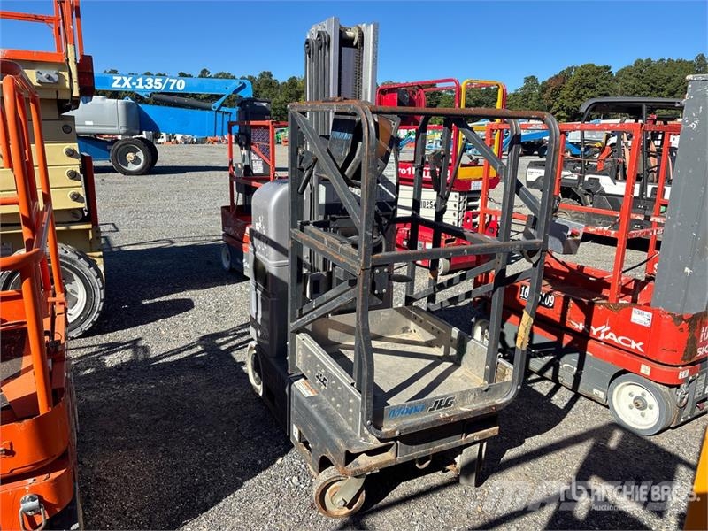JLG 20MVL Vertical Mast Lift رافعات السارية الرأسية