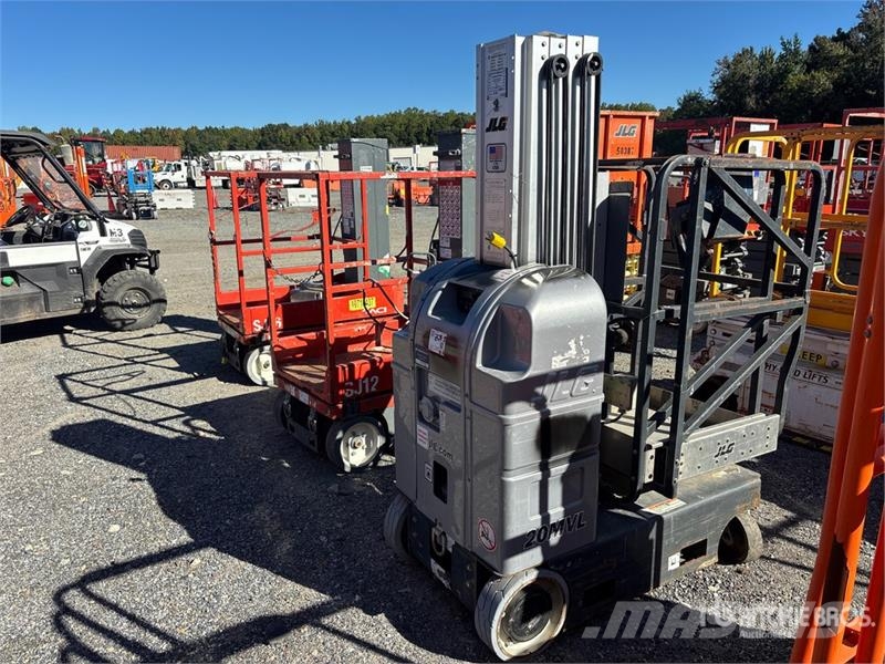 JLG 20MVL Vertical Mast Lift رافعات السارية الرأسية