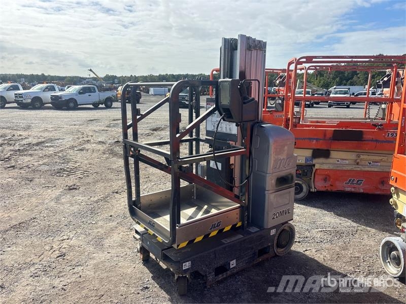 JLG 20MVL Vertical Mast Lift Vertikalna dvigala