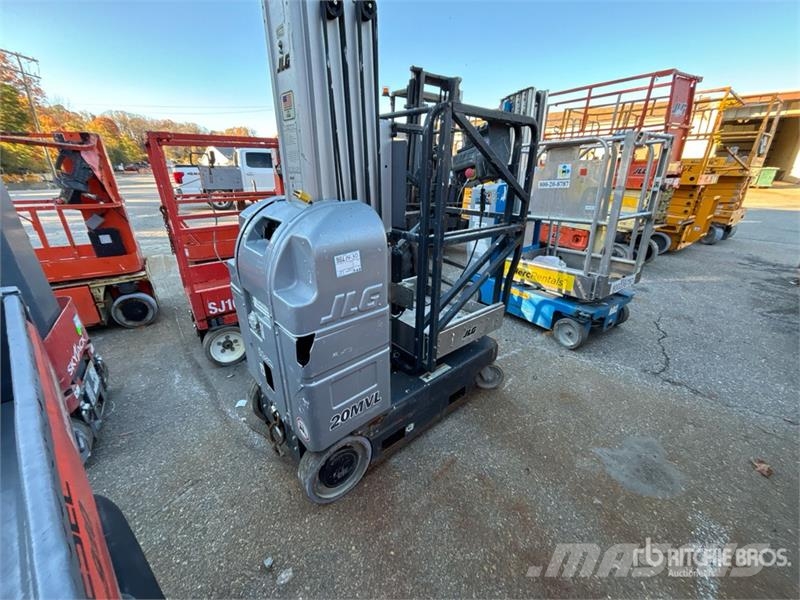 JLG 20MVL Vertical Mast Lift (Inoperable) Vertikālie pacēlāji