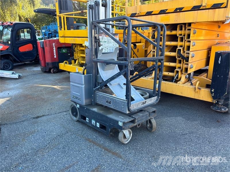 JLG 20MVL Vertical Mast Lift (Inoperable) رافعات السارية الرأسية