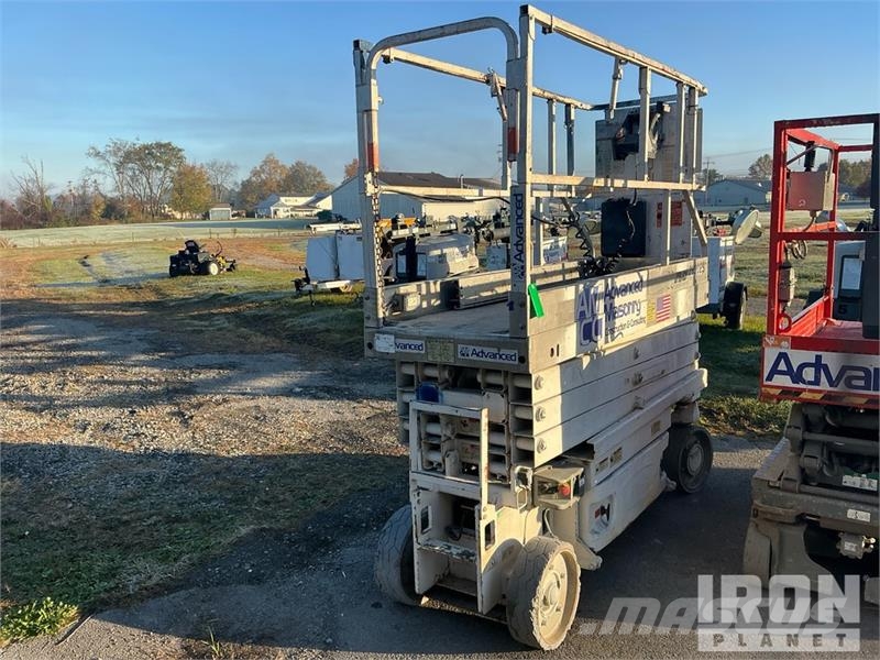 JLG 2630ES Electric Scissor Lift Plataformas tijera