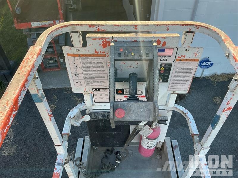 JLG 2630ES Electric Scissor Lift Makazaste platforme