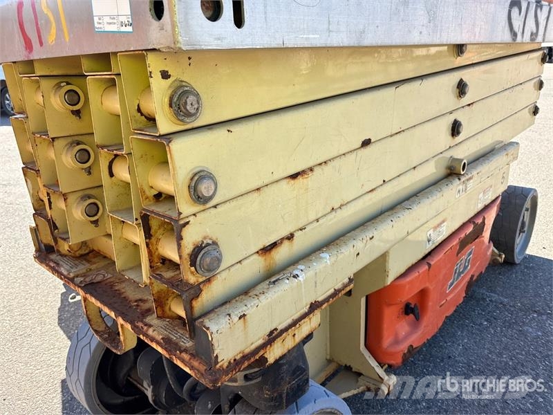 JLG 2630ES Electric Scissor Lift Scissor lifts