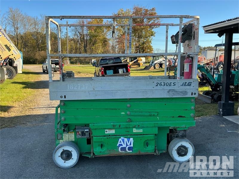 JLG 2630ES Electric Scissor Lift Makazaste platforme