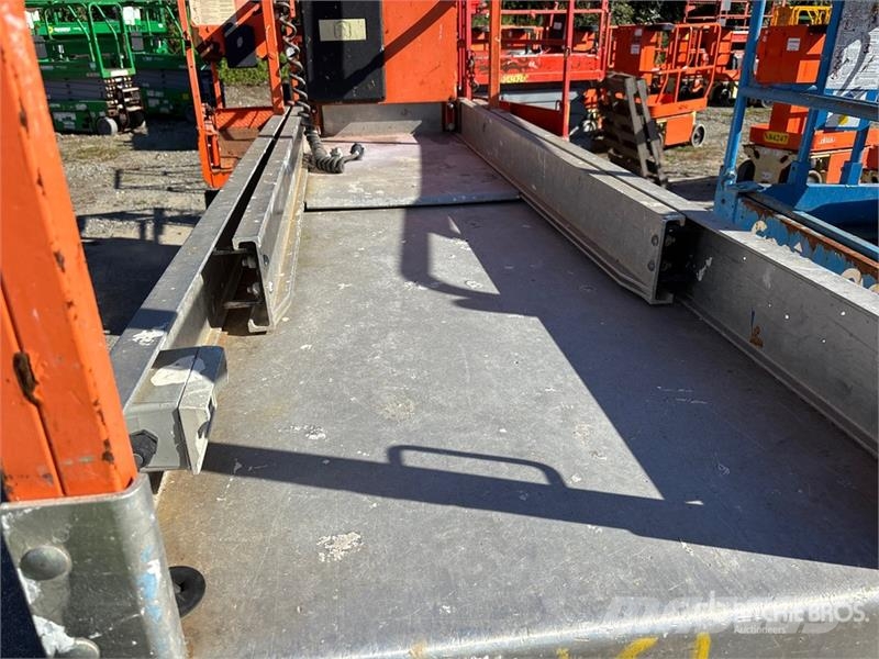 JLG 2630ES Electric Scissor Lift Scissor lifts