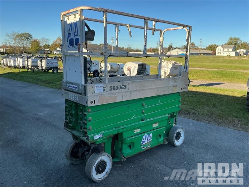 JLG 2630ES Electric Scissor Lift Makazaste platforme