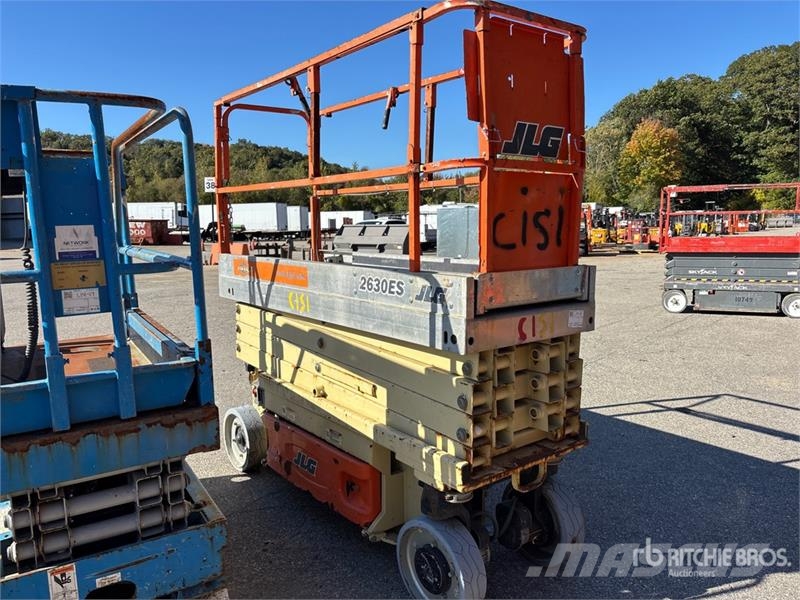 JLG 2630ES Electric Scissor Lift Scissor lifts