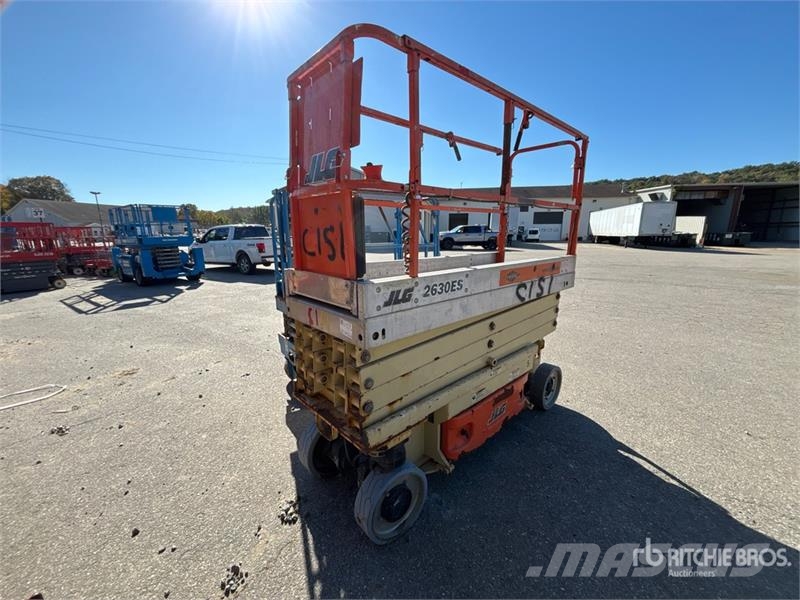 JLG 2630ES Electric Scissor Lift Scissor lifts