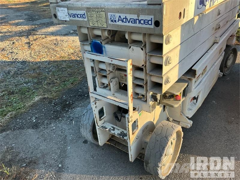 JLG 2630ES Electric Scissor Lift Plataformas tijera