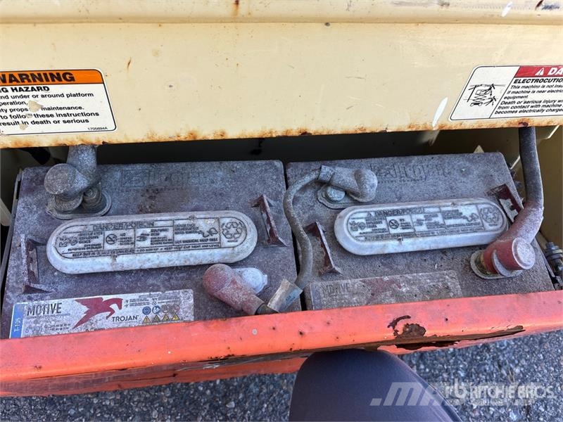 JLG 2630ES Electric Scissor Lift Scissor lifts