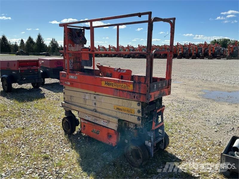JLG 2632ES Electric Scissor Lift (Inoperable) Piattaforme a pantografo