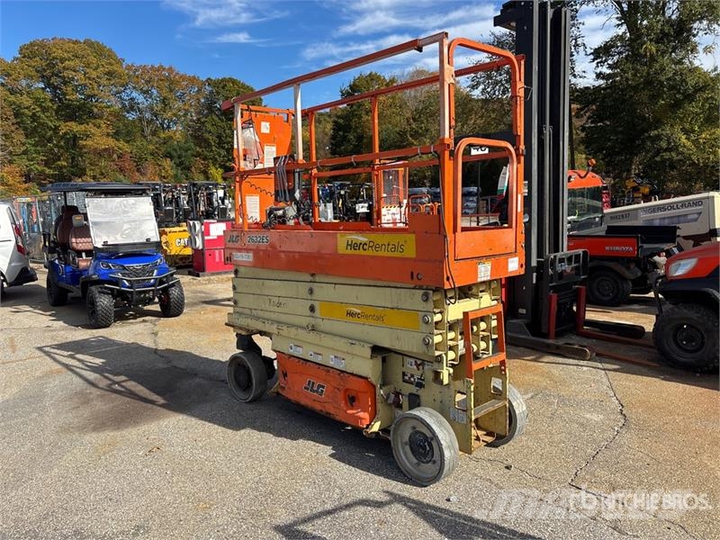 JLG 2632ES Electric Scissor Lift Makazaste platforme