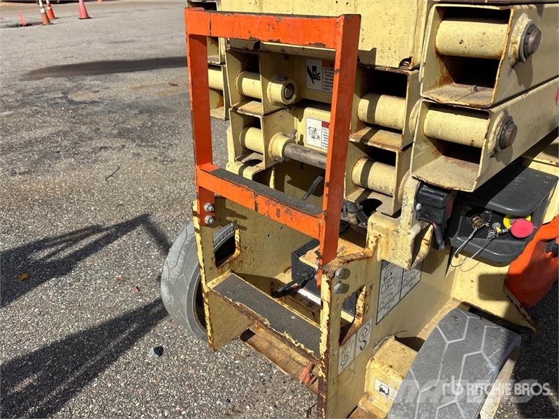 JLG 2632ES Electric Scissor Lift Makazaste platforme