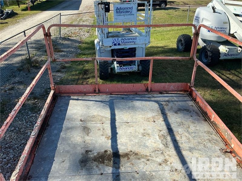 JLG 3394RT 4x4 Dual Fuel Scissor Lift Plataformas tijera