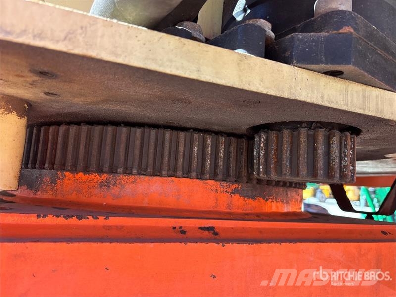 JLG 400S 4WD Diesel Telescopic Boom Lift Teleskoplifte