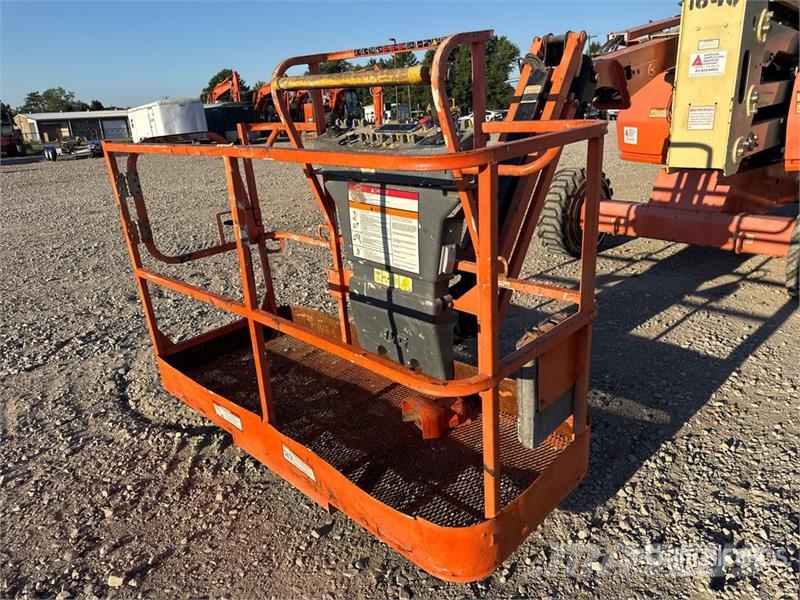 JLG 450AJ 4WD Diesel Articulating Boom Lift Piattaforme a braccio articolato