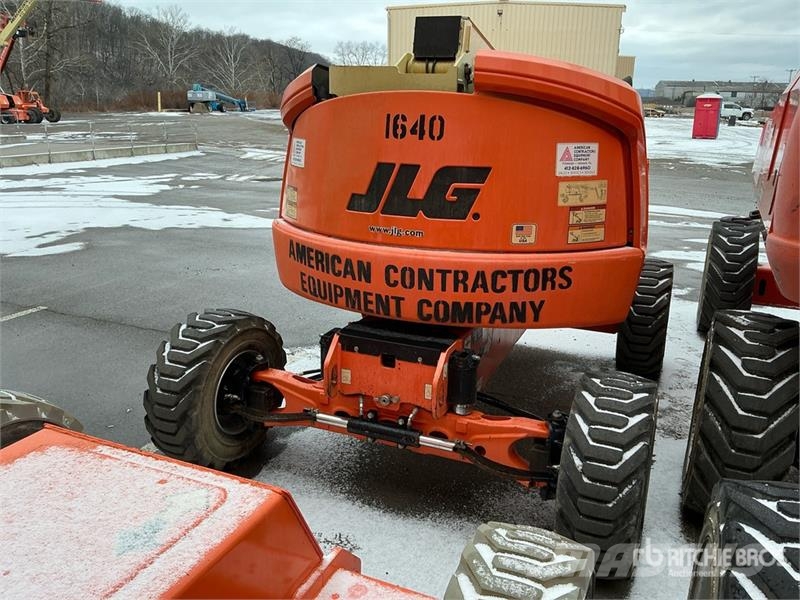 JLG 450AJ 4WD Diesel Articulating Boom Lift Piattaforme a braccio articolato