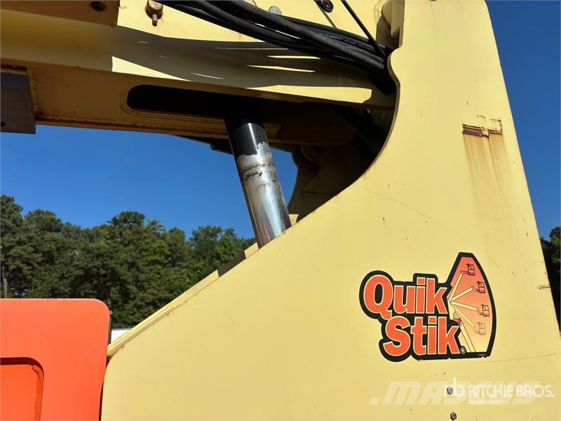 JLG 800 AJ 4WD Diesel Articulating Boom Lift (Inoperab Bomlifte med knækarm