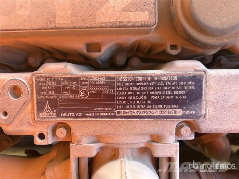 JLG 800AJ 4WD Diesel Articulating Boom Lift 曲臂高空工作平台