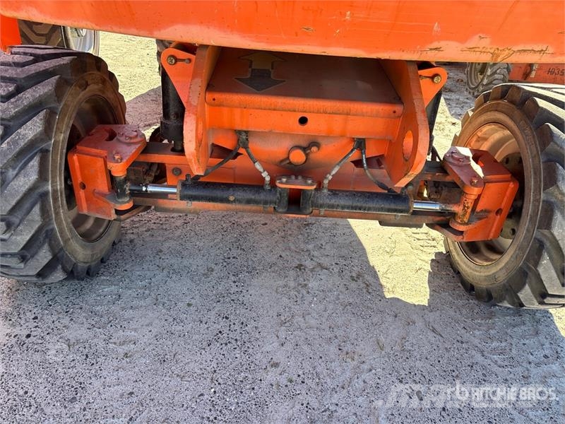 JLG 800S 4WD Diesel Telescopic Boom Lift - Factory Rec Plataformas con brazo de elevación telescópico