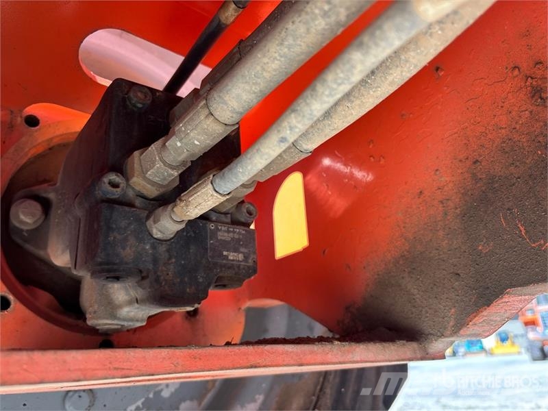 JLG 800S 4WD Diesel Telescopic Boom Lift ブームリフト 直伸型