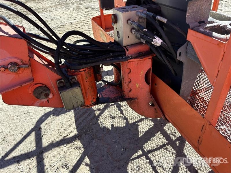 JLG 800S 4WD Diesel Telescopic Boom Lift ブームリフト 直伸型
