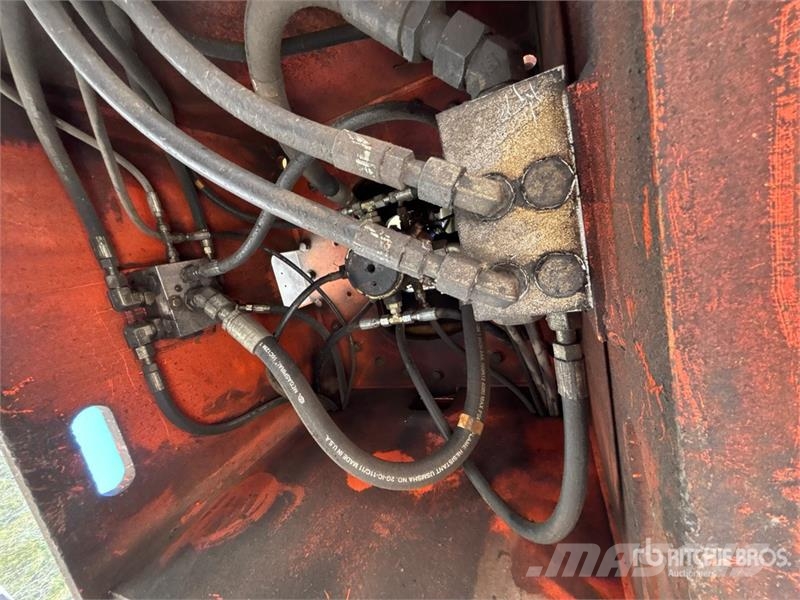JLG 800S 4WD Diesel Telescopic Boom Lift ブームリフト 直伸型