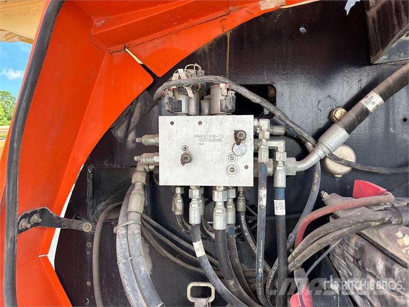 JLG 860SJ 4WD Diesel Telescopic Boom Lift Teleskopiniai keltuvai