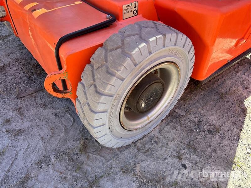 JLG E400AJPN 2WD Electric Articulating Boom Lift ブームリフト 屈伸型
