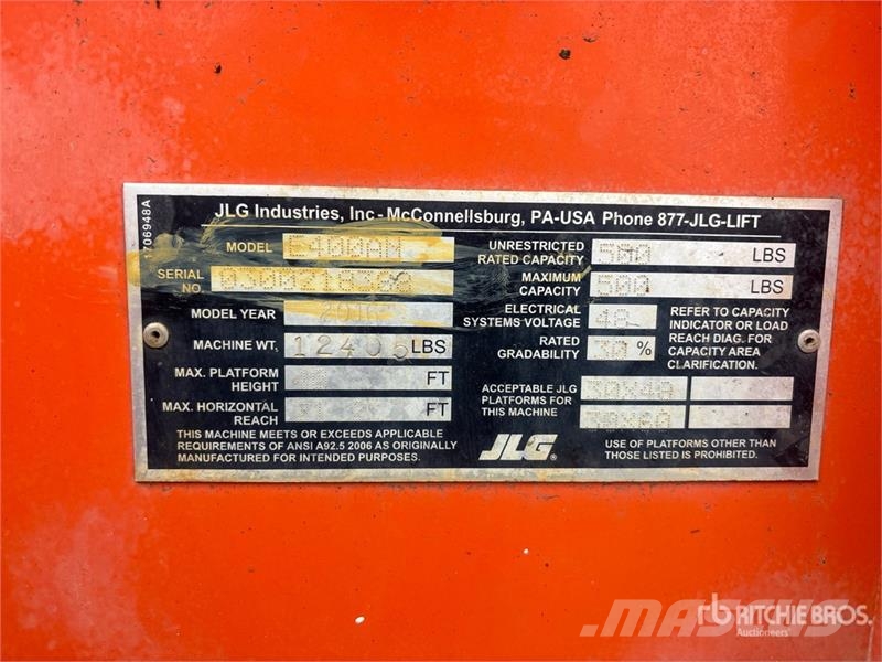 JLG E400AN 2WD Electric Articulating Boom Lift Articulated boom lifts