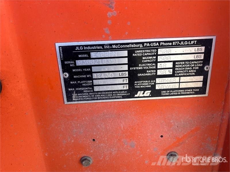 JLG E400AN 2WD Electric Articulating Boom Lift Strēles pacēlāji