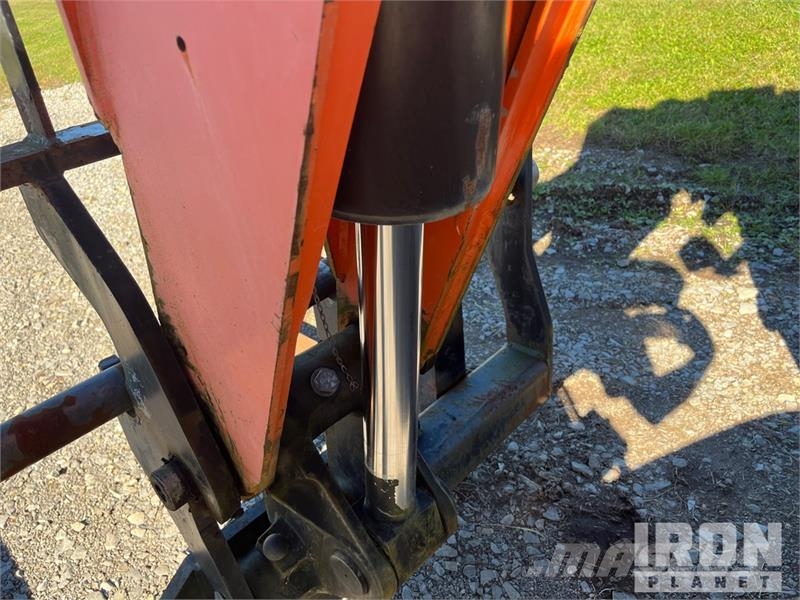 JLG G12-55A Kurottajat