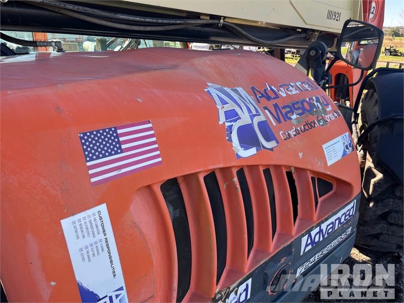 JLG G12-55A Kurottajat