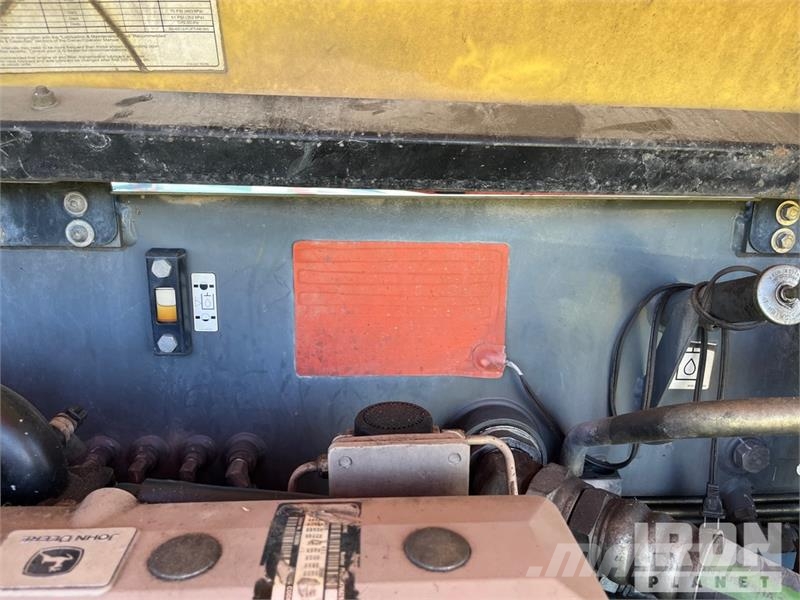 JLG G12-55A Kurottajat