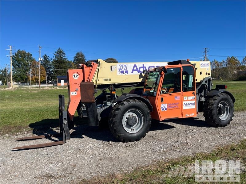 JLG G12-55A Kurottajat