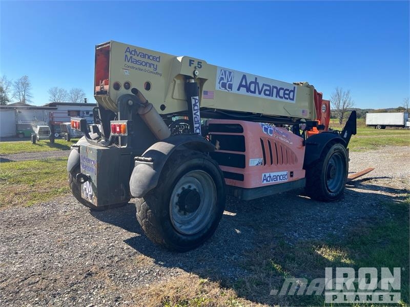 JLG G12-55A Kurottajat