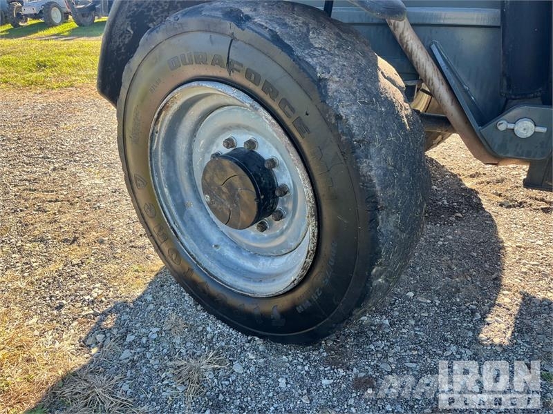 JLG G12-55A Kurottajat