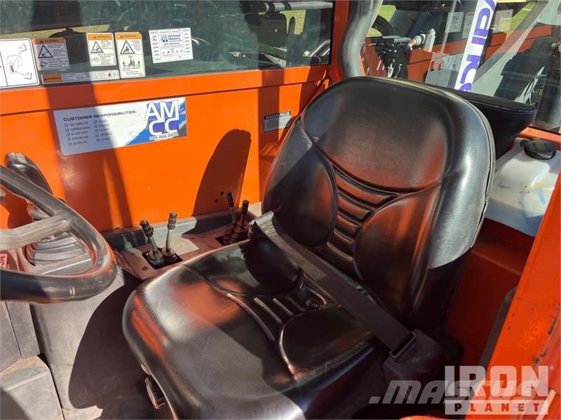 JLG G12-55A Kurottajat