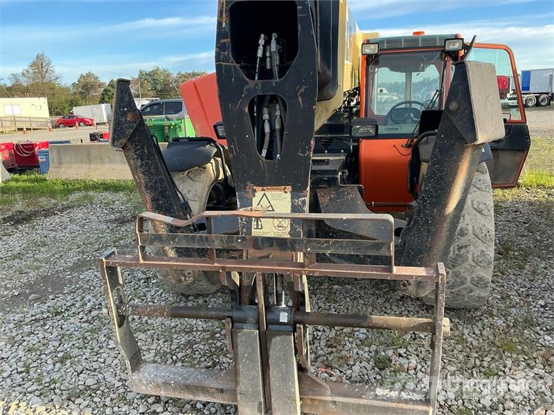 JLG G12-55A مناولات متداخلة
