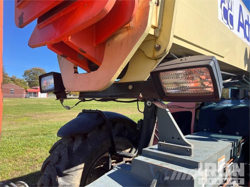JLG G12-55A Kurottajat